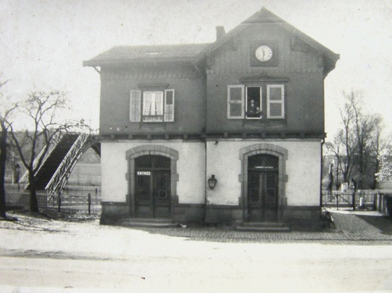 La gare de Sarraltroff - Rue de Sarrebourg