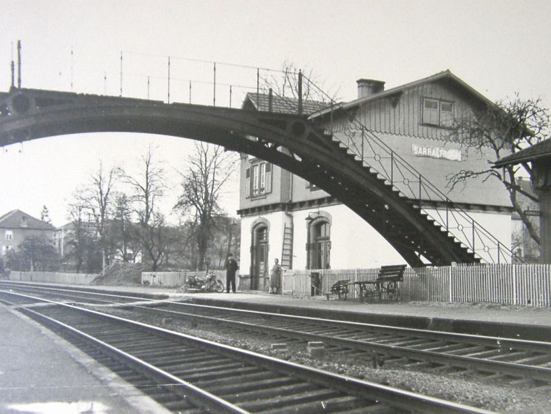 La gare de Sarraltroff - Rue de Sarrebourg